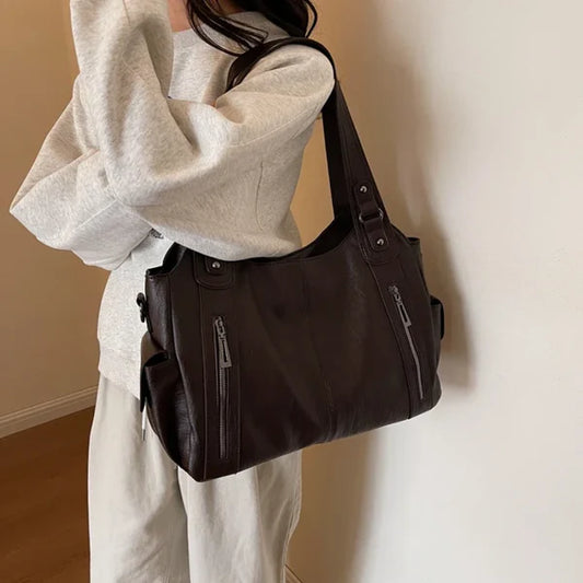Luxe Shoulder Bag - BELLAFISTA
