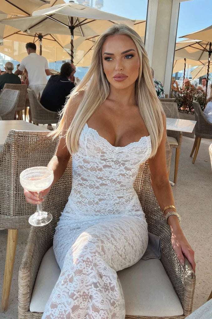 Lace Dress - BELLAFISTA