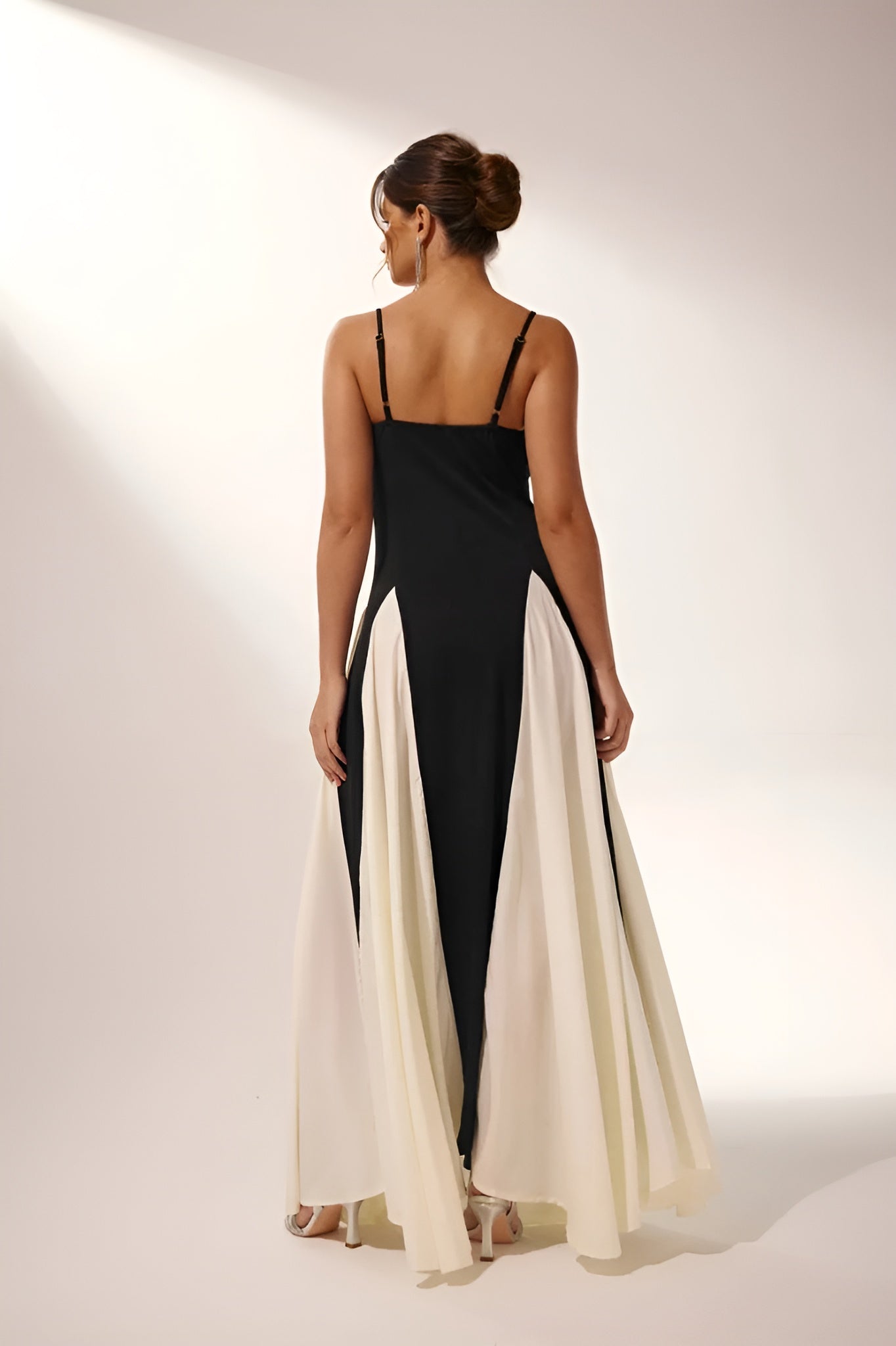 Lora - Maxi Dress